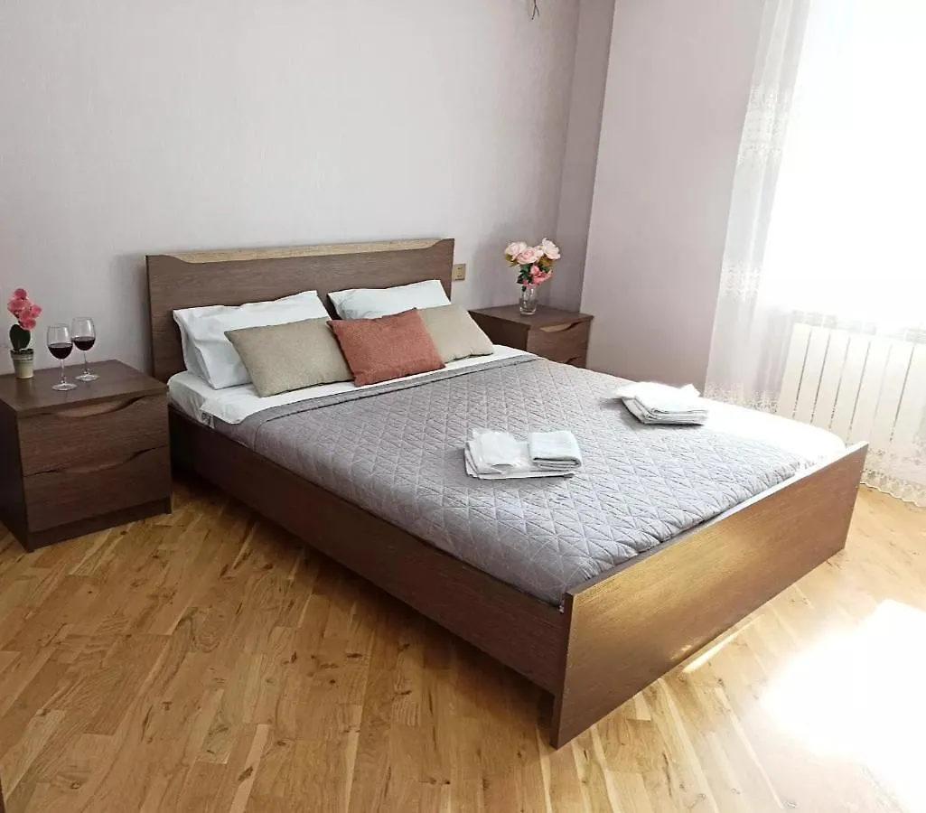Apartment 3 Комнатная Vip Квартира Возле Метро Baku Azerbaijan
