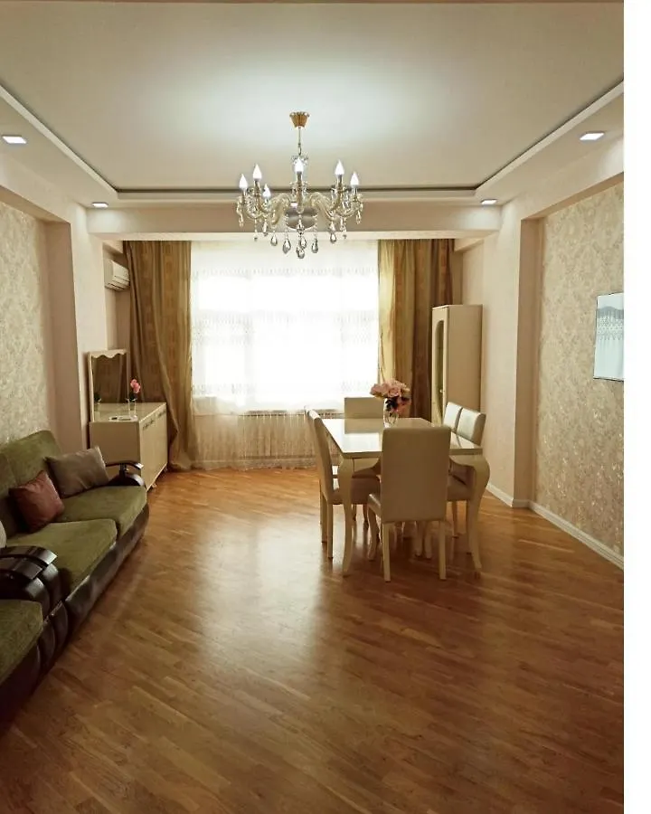 3 Комнатная Vip Квартира Возле Метро Baku Azerbaijan