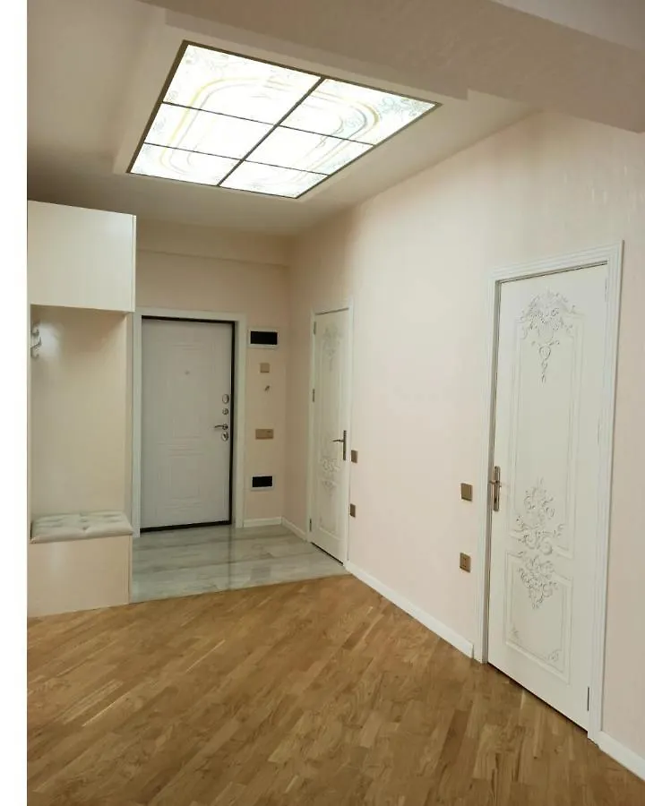 3 Комнатная Vip Квартира Возле Метро Baku Apartment
